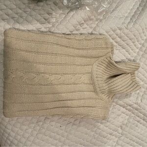 Women's Cream Cable Knit Sweater